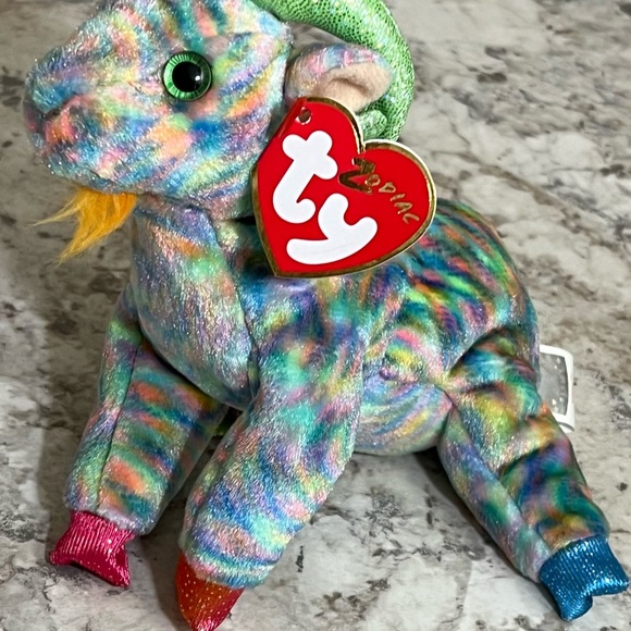 Zodiac the Goat Beanie Babies Collection TY
Beanie baby has been in storage. - Picture 11 of 15